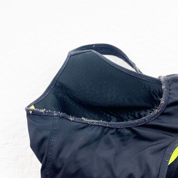 BUY 1 GET 1 FREE Nike Dri fit 34d black white wire free - Picture 11 of 12